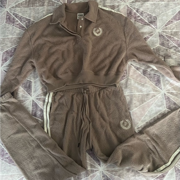 PINK jogger and sweater set 2pc set - Picture 1 of 4